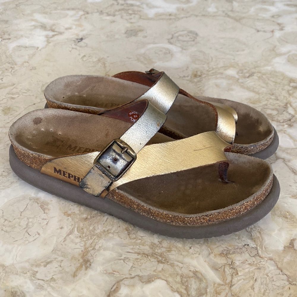 Mephisto Helen Gold Leather Thong Sandals